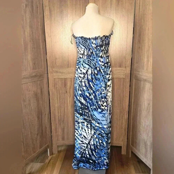 Blue and White Strapless Maxi summer Dress - Picture 6 of 8